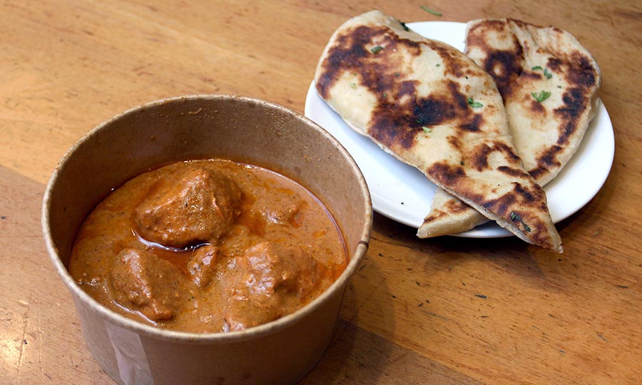 Chicken tikka masala y Naan - Grupo Delivery Gourmet